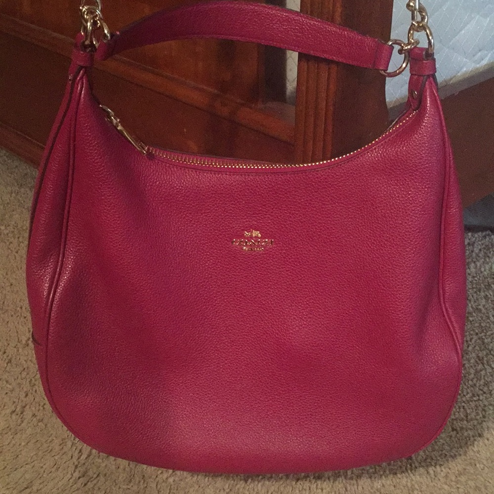 Coach purse- Great transition purse for Spring